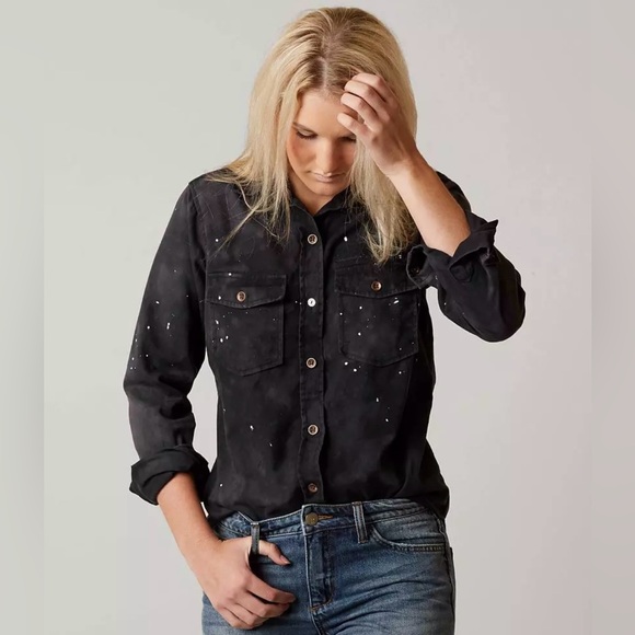 American Eagle Outfitters Tops - American Eagle Boyfriend Fit Paint
Splatter Button Down-EUC Sz XS-Oversized
